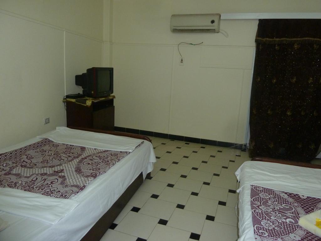 Venus Hostel Каир Экстерьер фото